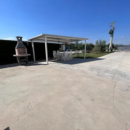 Dom wakacyjny Casa Camari *